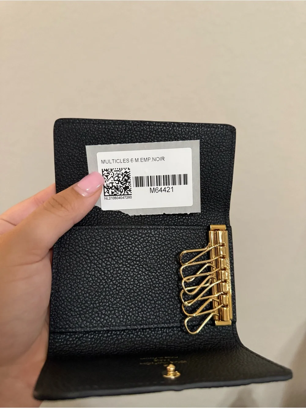 Louis VUITTON M64421 6 Key Holder pouch black monogram